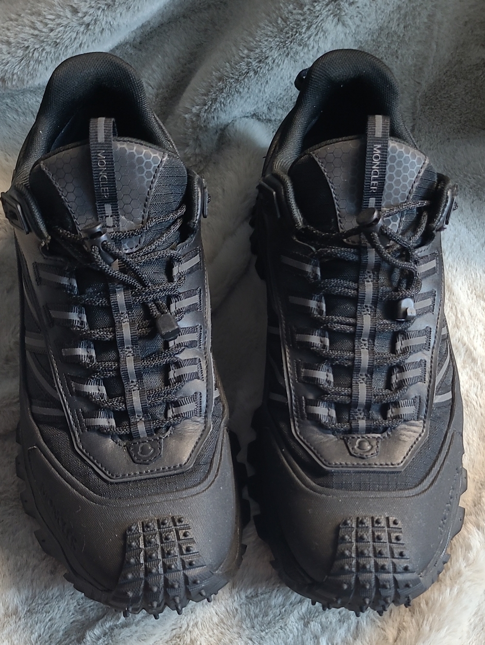 Moncler Trailgrip GTX Mens 12 / 45 - Picture 10 of 10